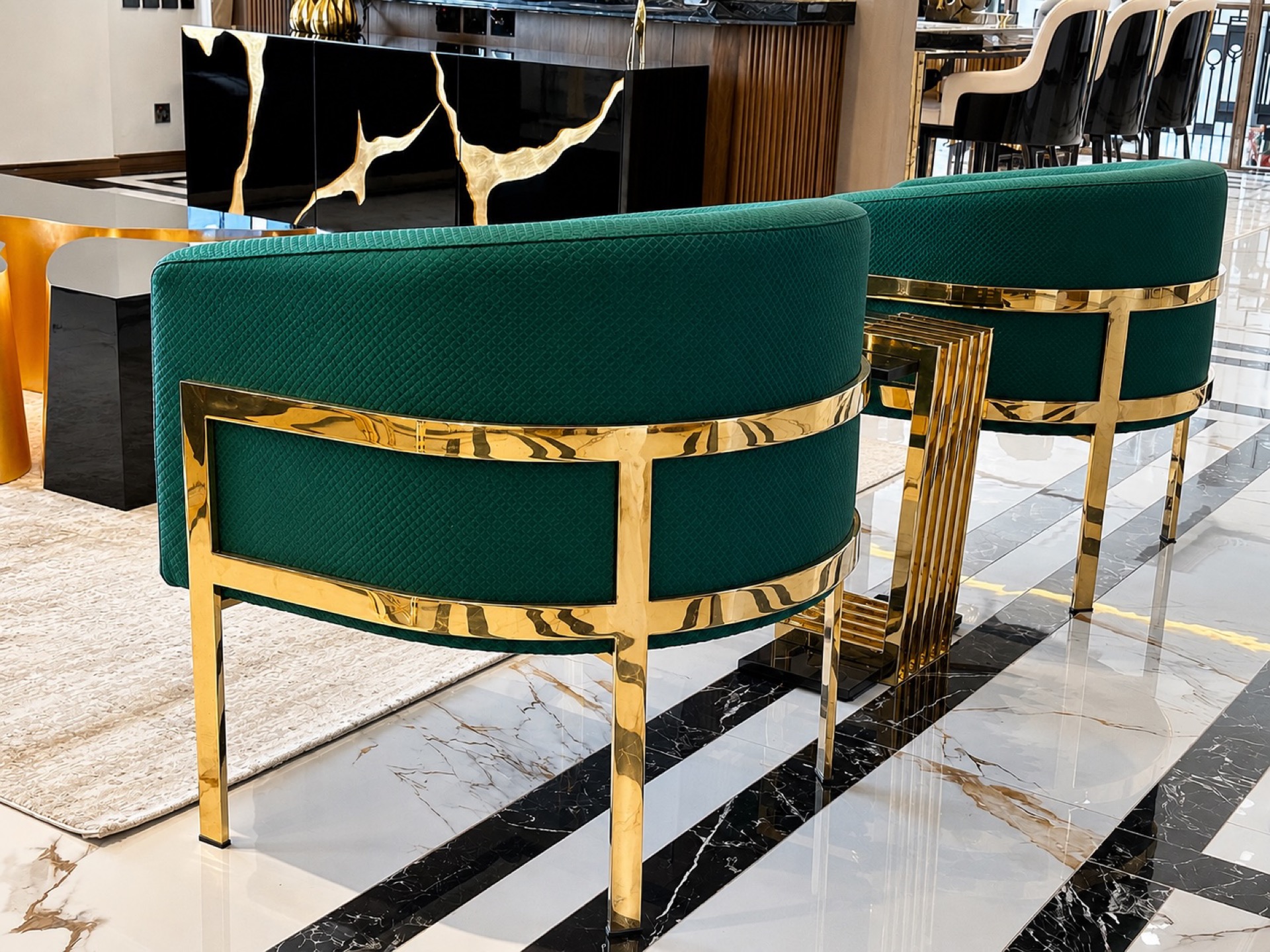 Modern Chairs